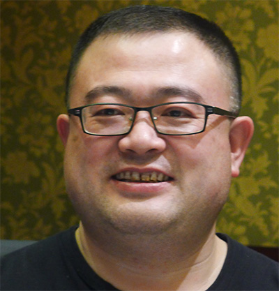 吴雨雷头颈二.jpg