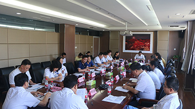 各党支部书记交流发言.jpg
